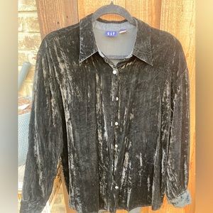 Gap Velvet shirt